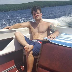 Meet your Posher, Lucas